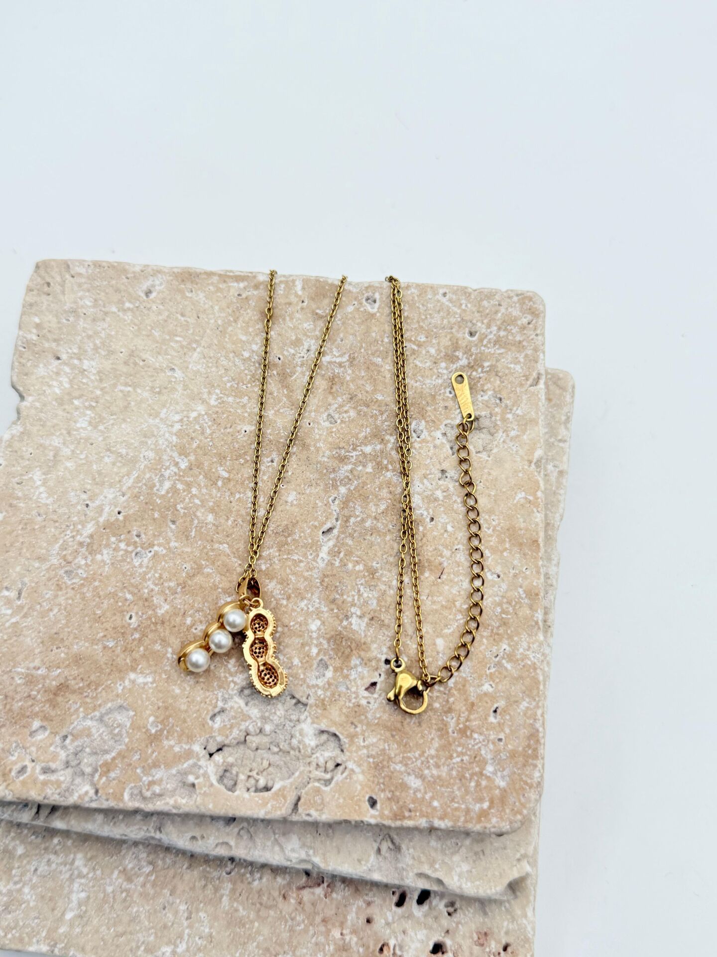 Steel Peanut Necklace 45cm // NECKLACE-5682