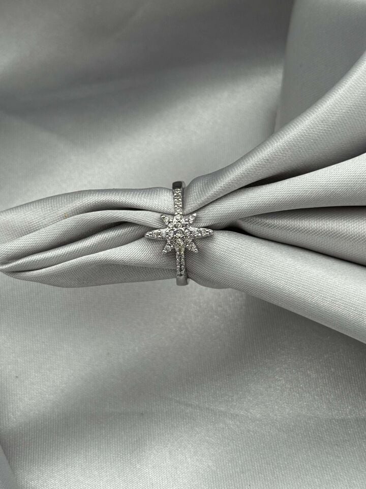 VIP Ring (Adjustable) // RING-1742