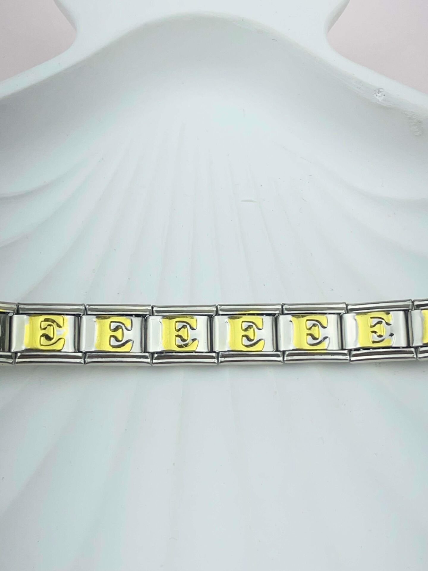 NMT Harf CHARM (E) // CHARM-233