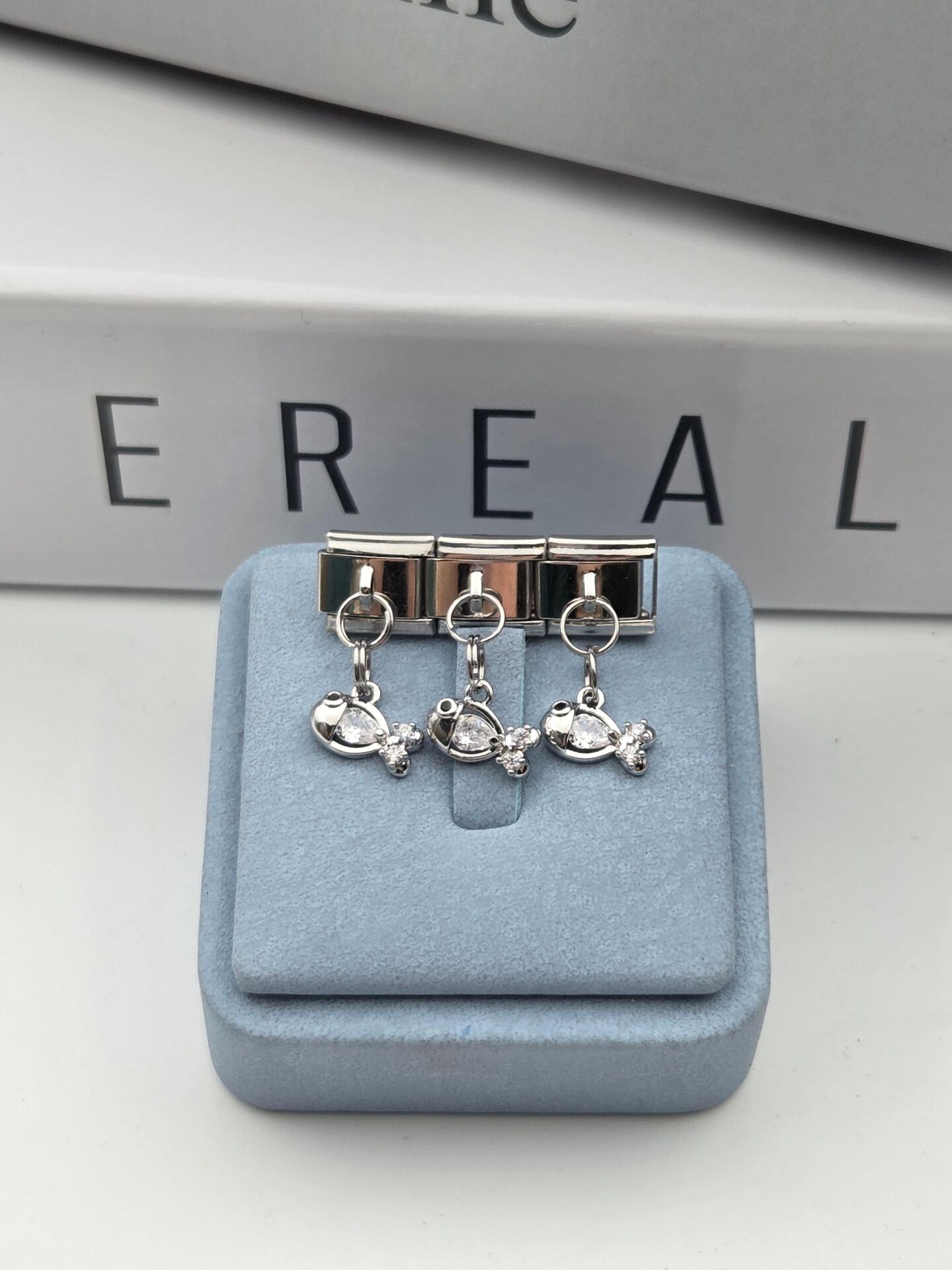 NMT Charm // CHARM-1136