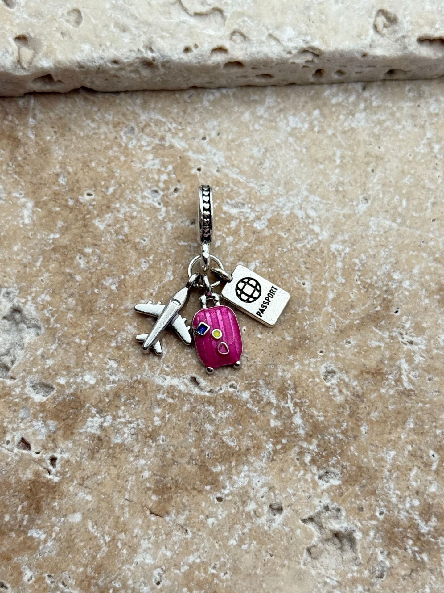 PNDR Charm // CHARM-927