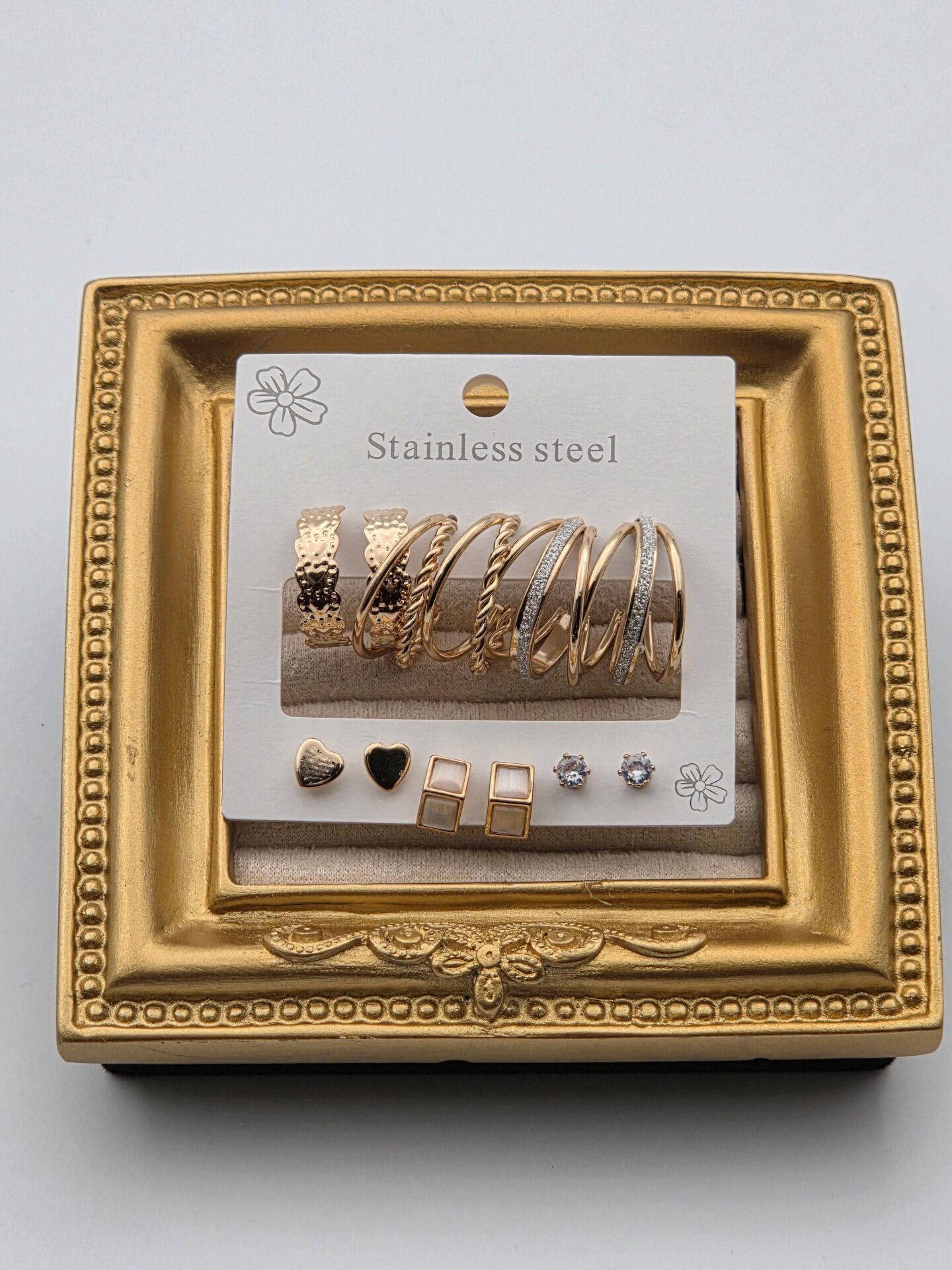 Çelik Set Küpe // KÜPE-3907