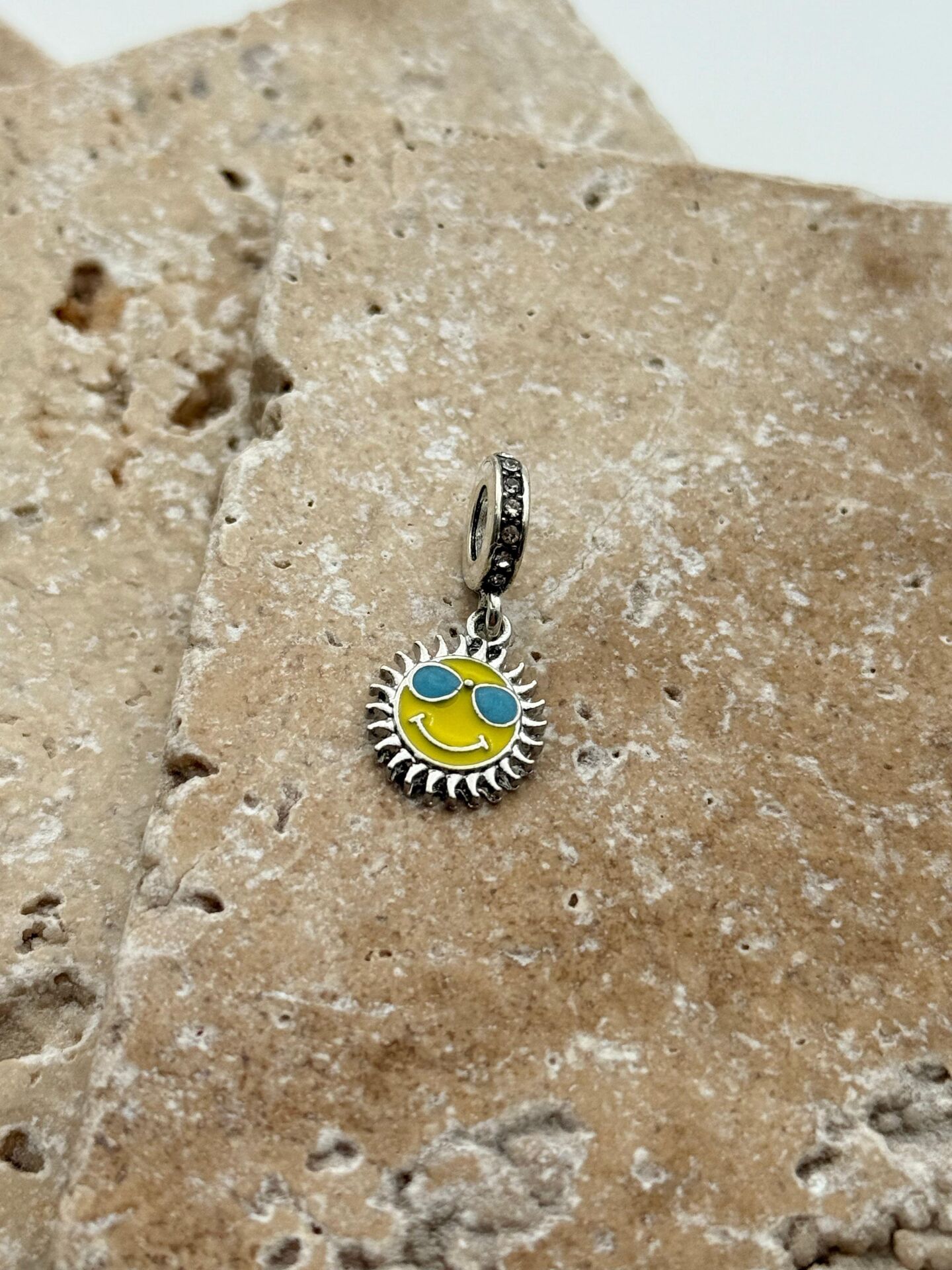 PNDR Charm // CHARM-754