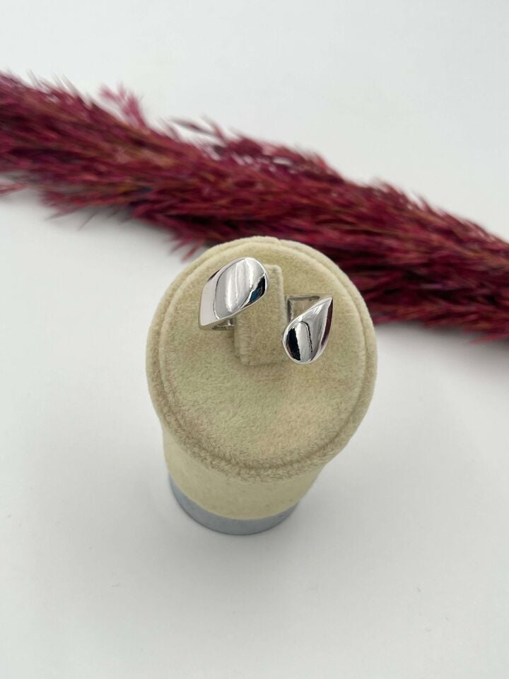 VIP Ring (Adjustable) // RING-1328