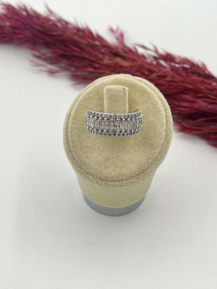 VIP Ring (Adjustable) // RING-1340