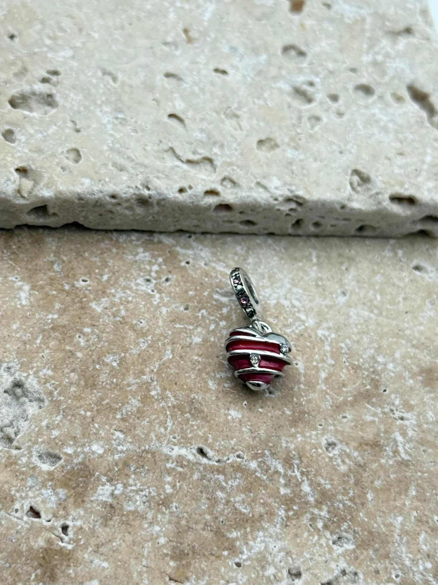 PNDR Charm // CHARM-816