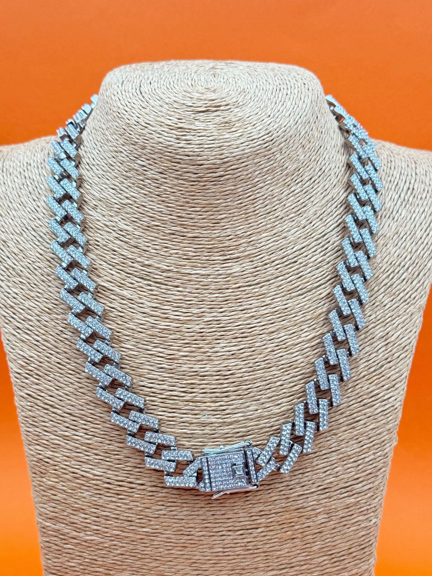 VIP Gourmet Necklace // NECKLACE-5520