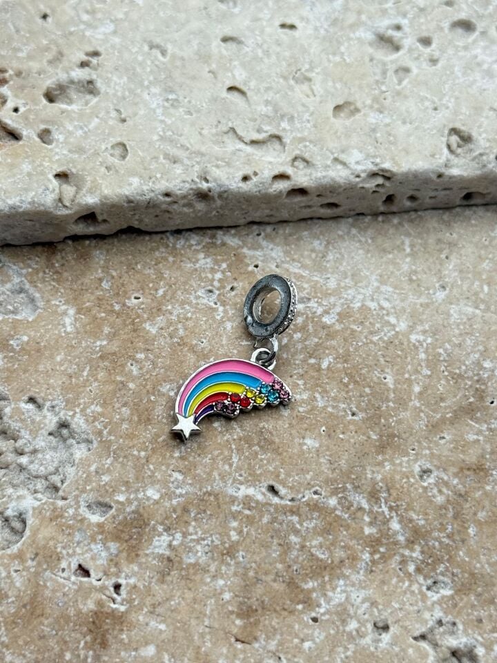 PNDR Charm // CHARM-826