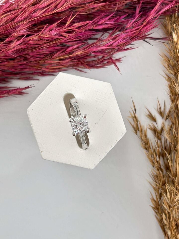 VIP Ring (Adjustable) // RING-1372