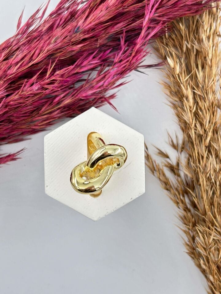 VIP Ring (Adjustable) // RING-1381