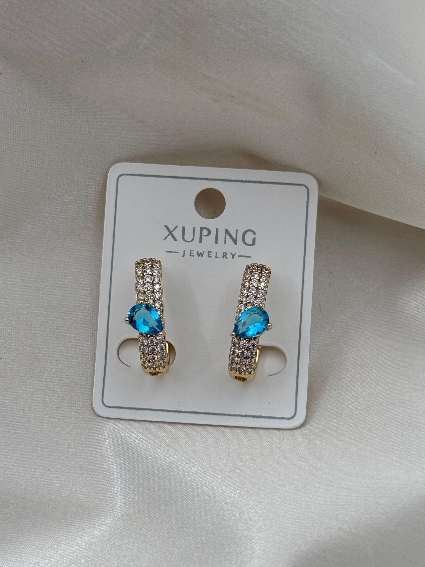 XUPING Earring // K-XU-2014