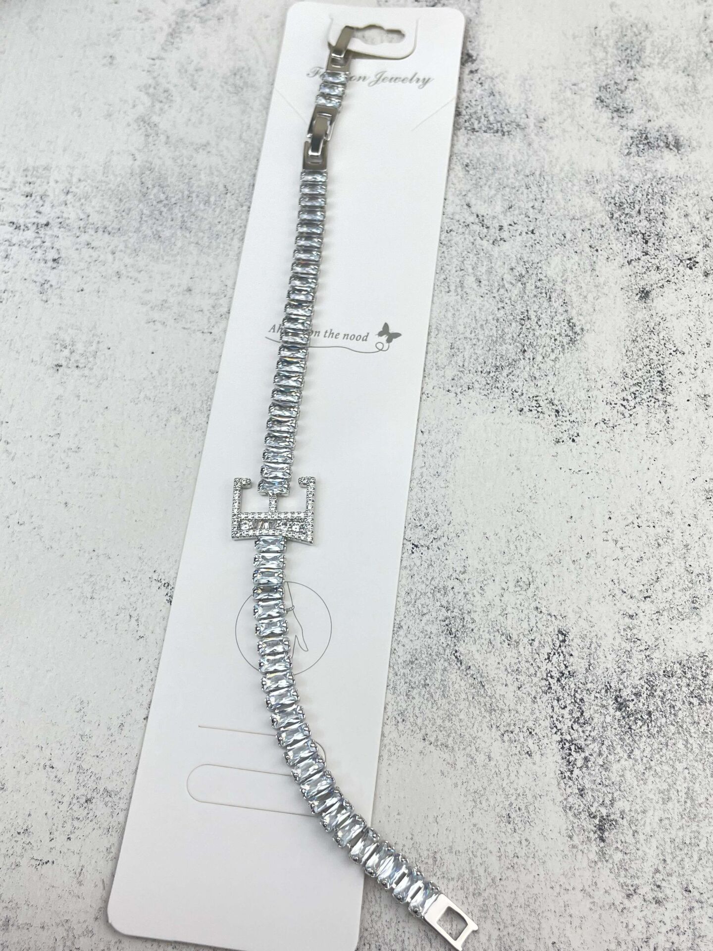 Çelik Harf Bileklik Silver Renk (E) // BİLEK-1628