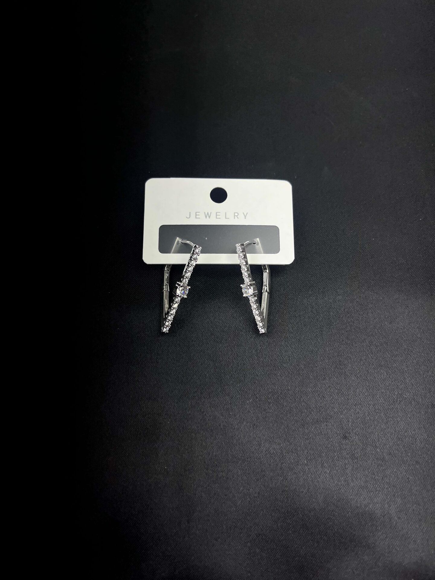 Deluxe Earring // ITHAL-2419
