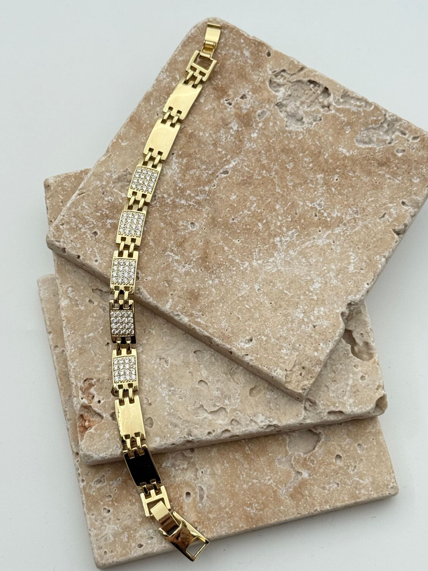 XUPING Bracelet // WRIST-5888