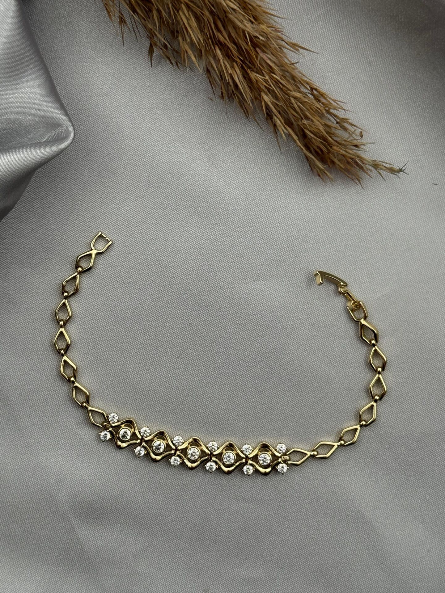 XUPING Bracelet // WRIST-5782