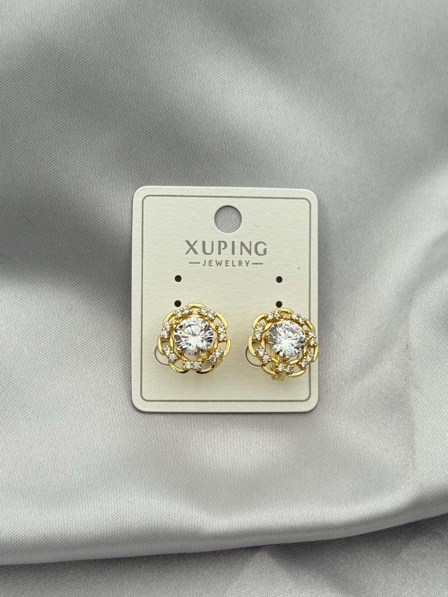 XUPING Earring // K-XU-1758