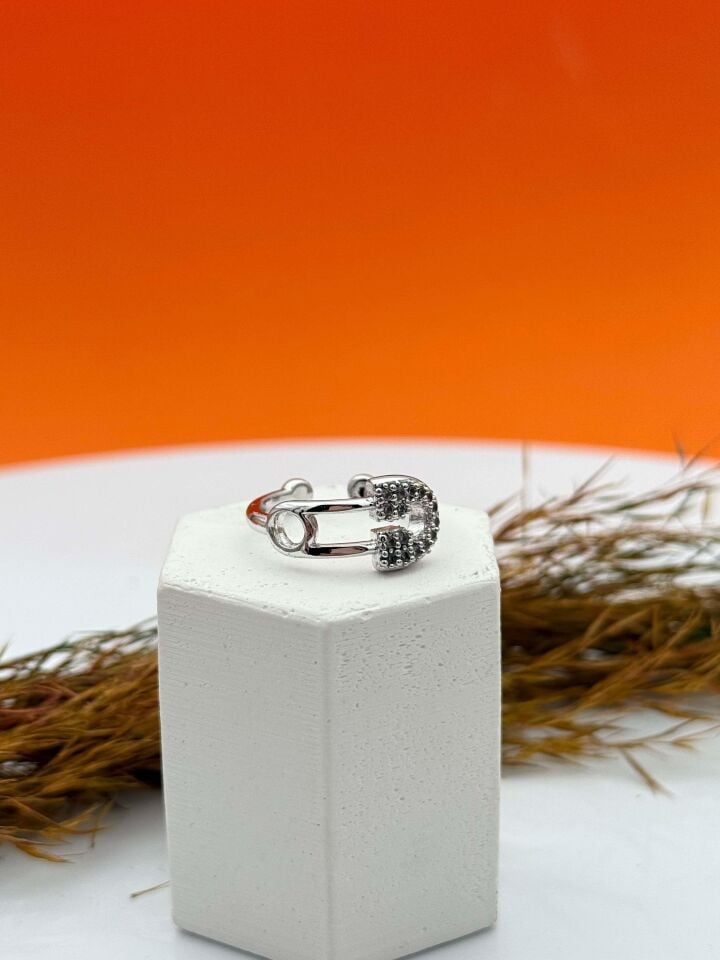 VIP Ring (Adjustable) // RING-1490