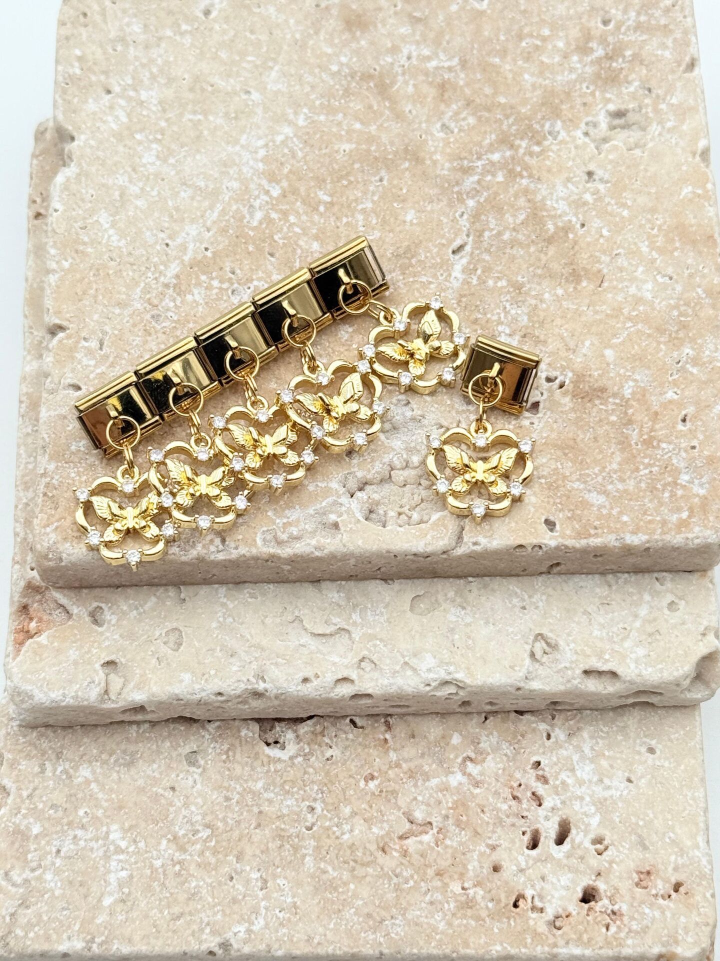 NMT Charm // CHARM-1081