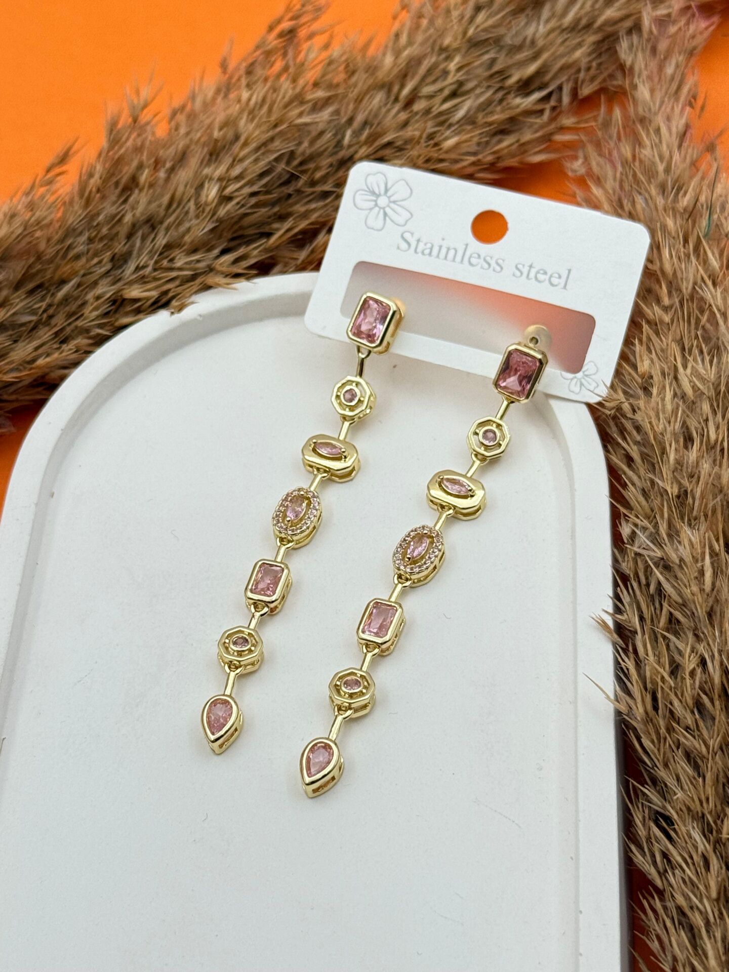 Y Model Earring // EARRINGS-3757