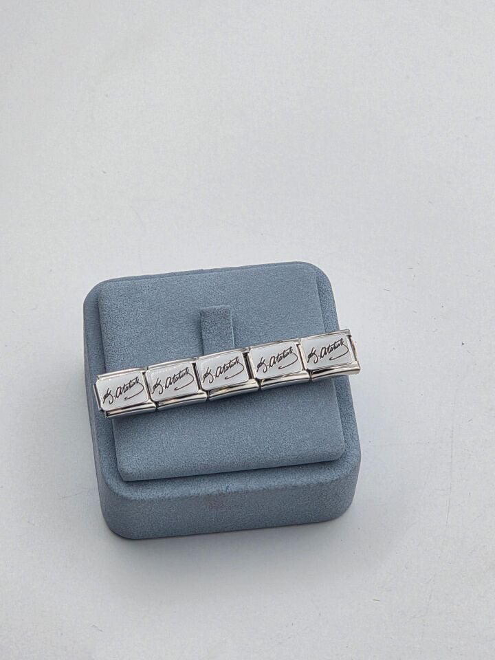 NMT Charm // CHARM-1128