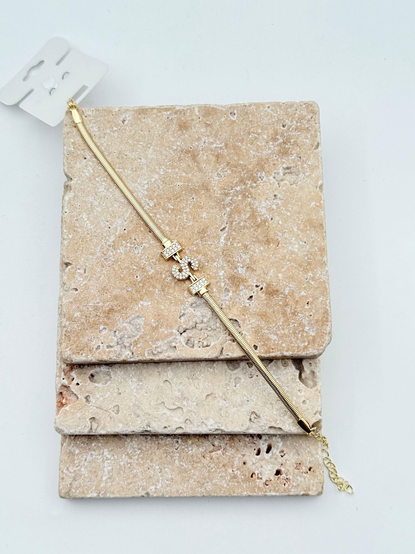 VIP Harf Bileklik // BILEK-6021