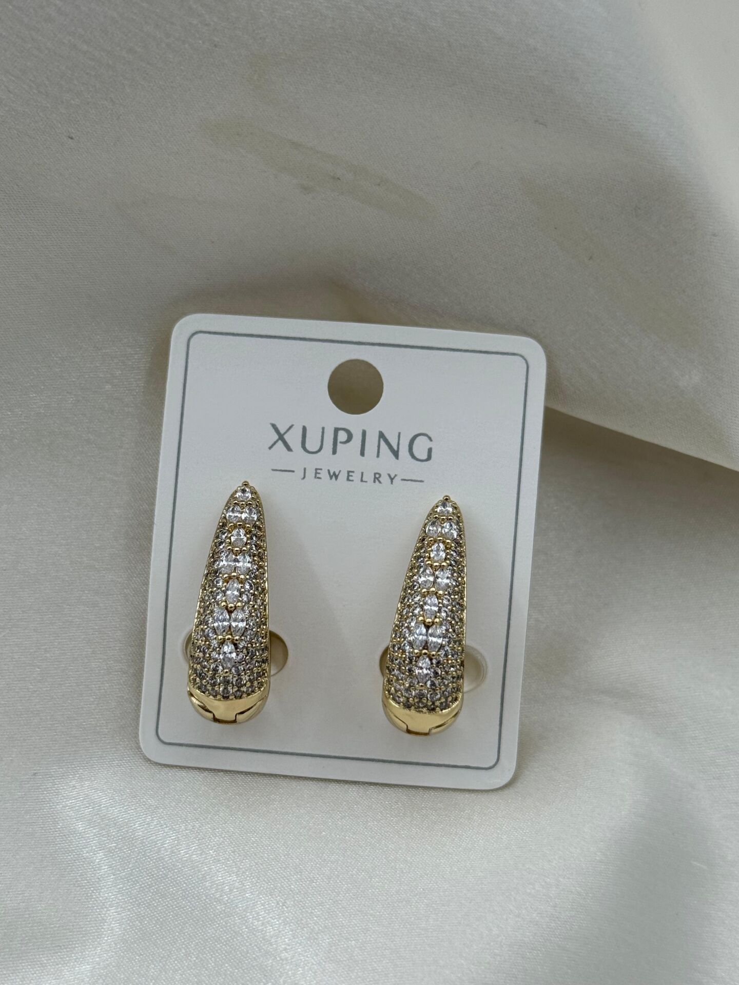XUPING Küpe // K-XU-2000
