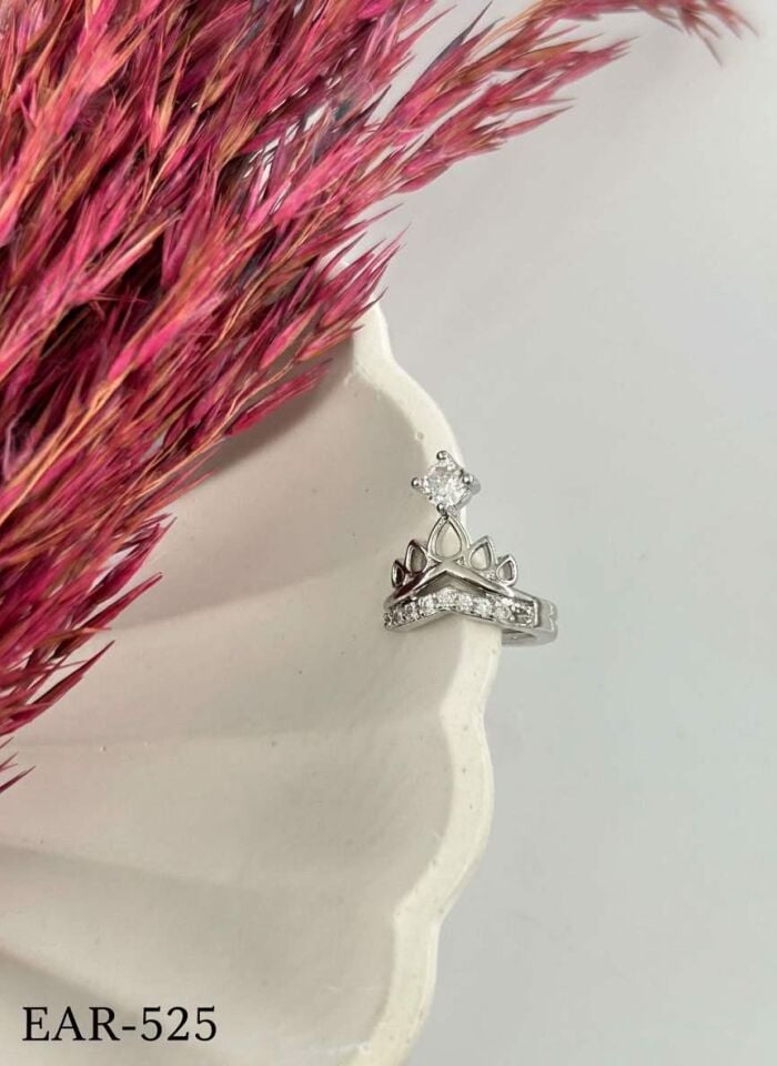 EARCUFF Cartilage Earring // EAR-525