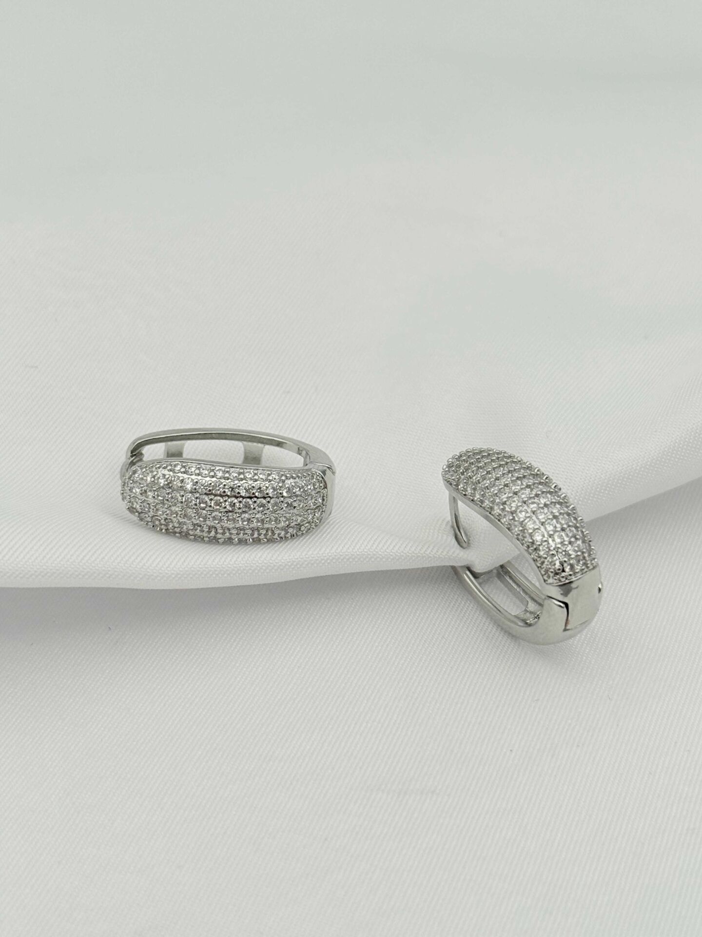 Çelik Küpe // KÜPE-4372