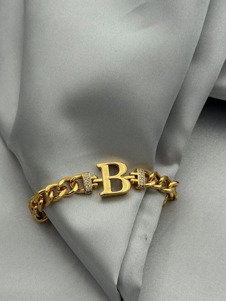 Stahlbuchstabenarmband // WRIST-5488