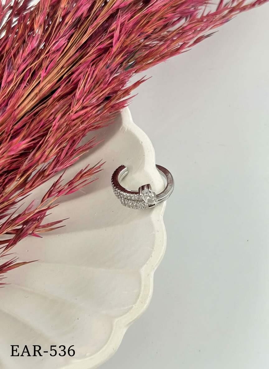 EARCUFF Kıkırdak Küpe // EAR-536