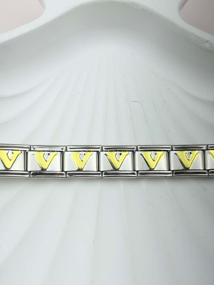 NMT Harf CHARM (V) // CHARM-232