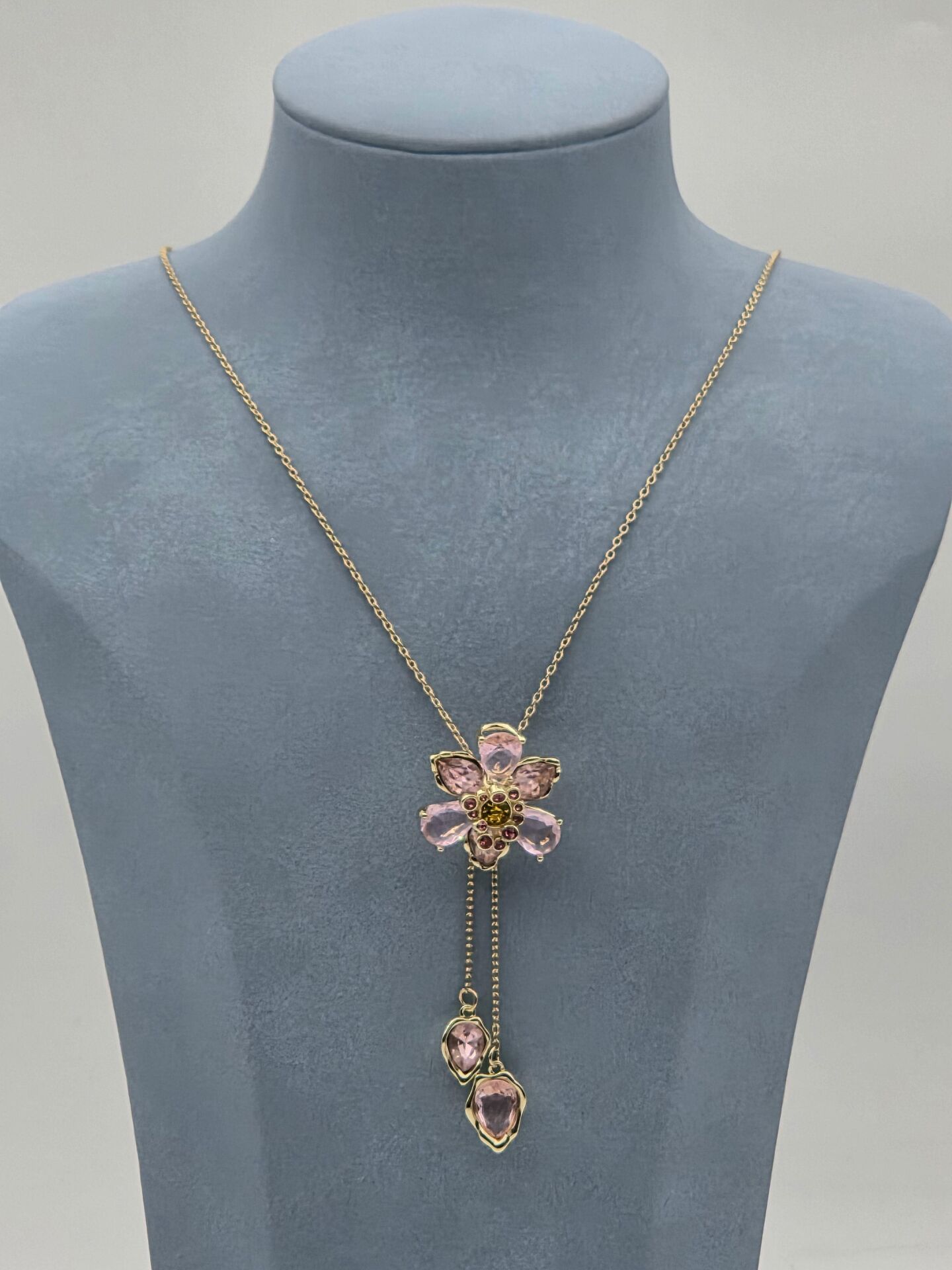 Çelik Çiçek Kolye // KOLYE-5845