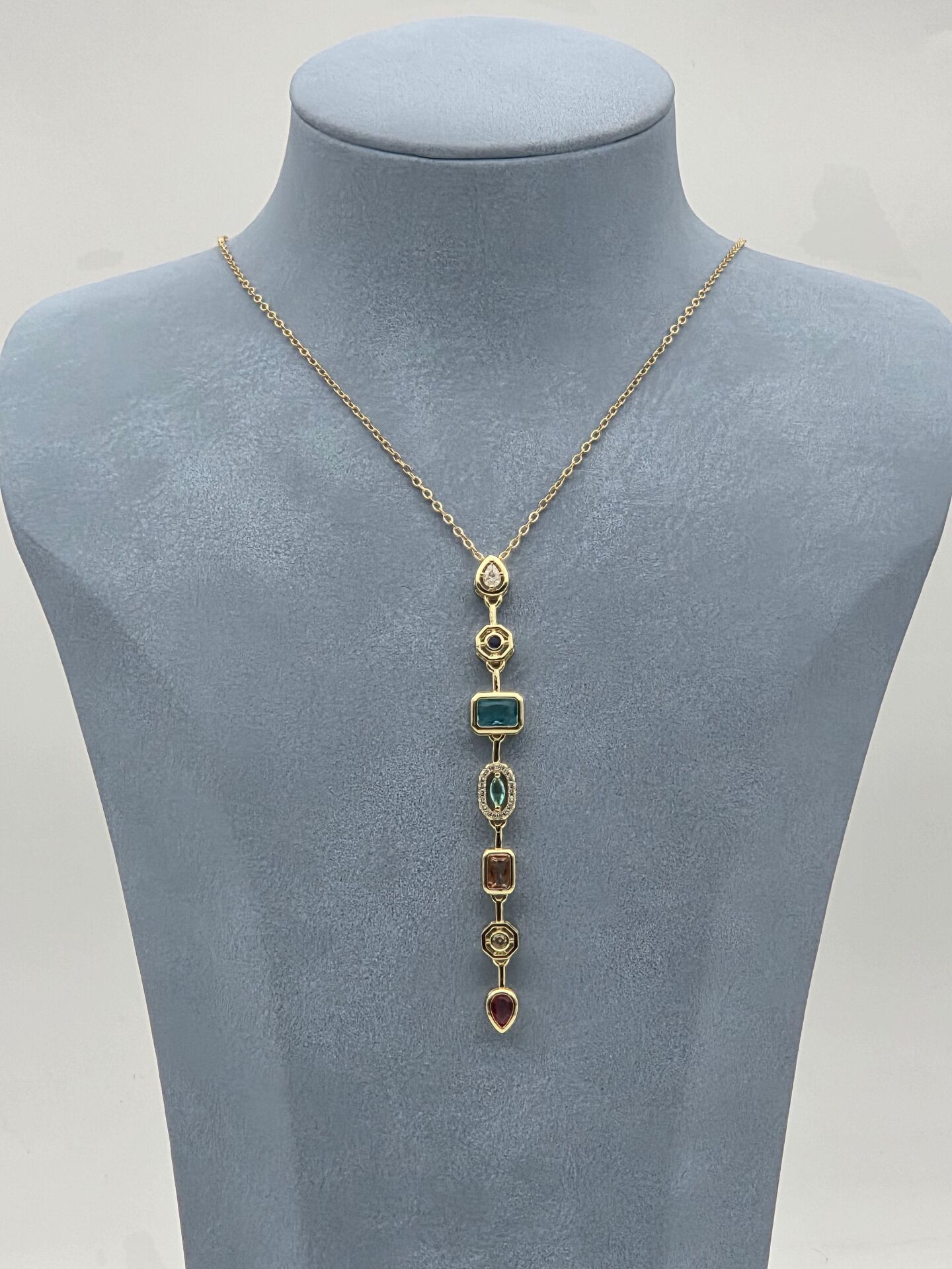 Çelik Y Model Kolye // KOLYE-5853