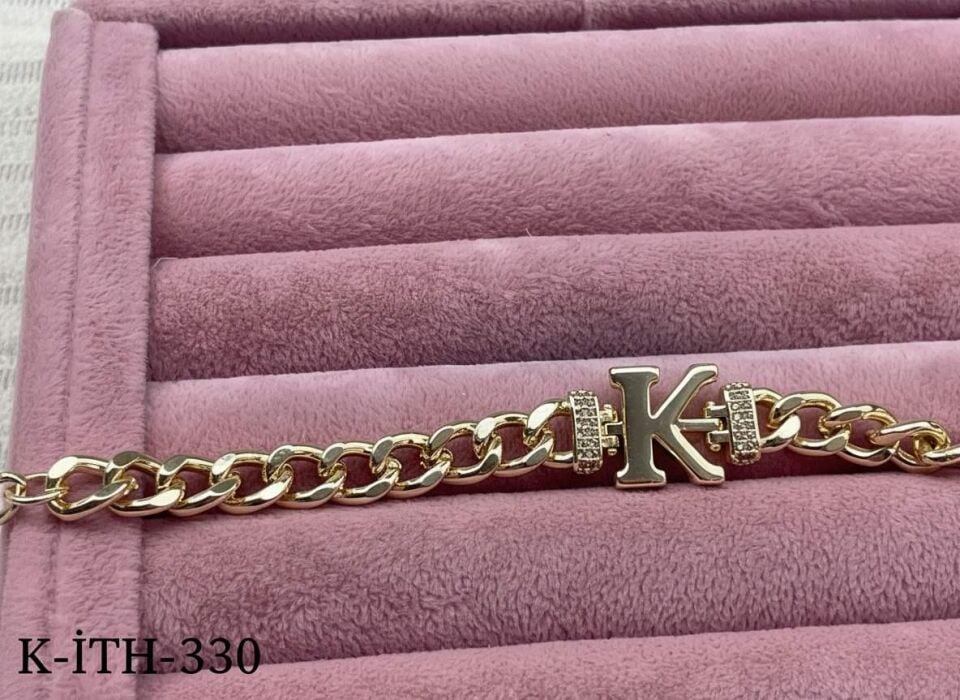 VIP Letter Bracelet (K)