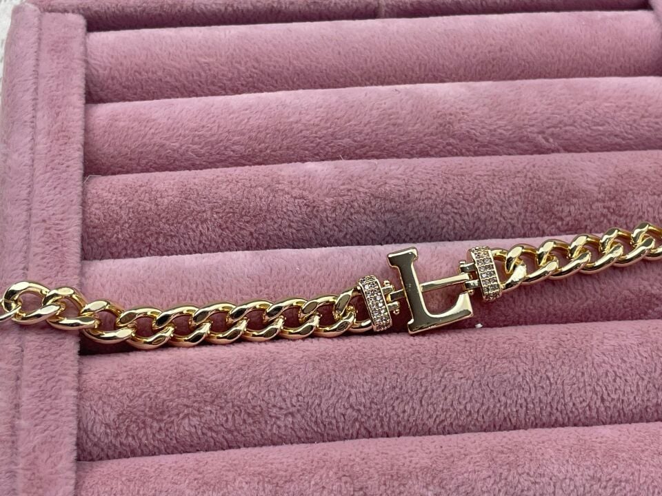 VIP Letter Bracelet (L)