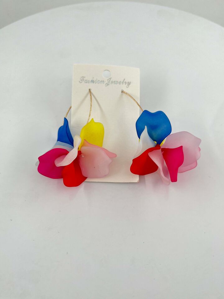 VIP Earrings // IMPORT-2822