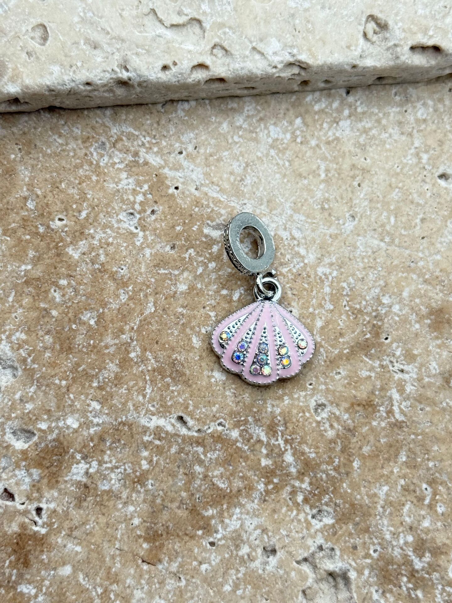 PNDR Charm // CHARM-894