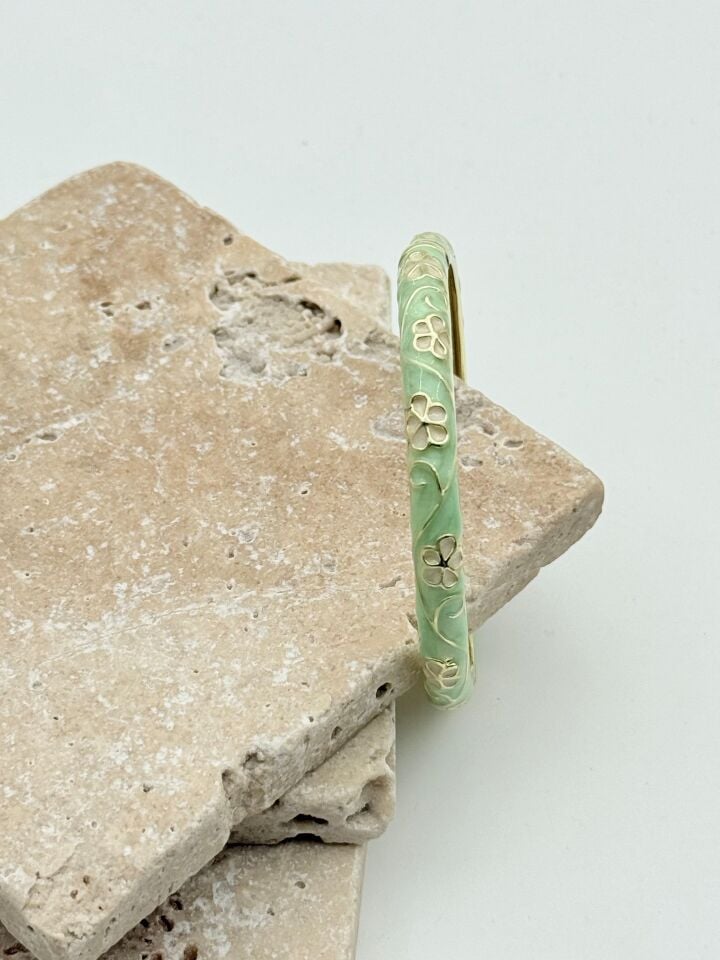 VIP Enameled Handcuff // KELEPCE-3755