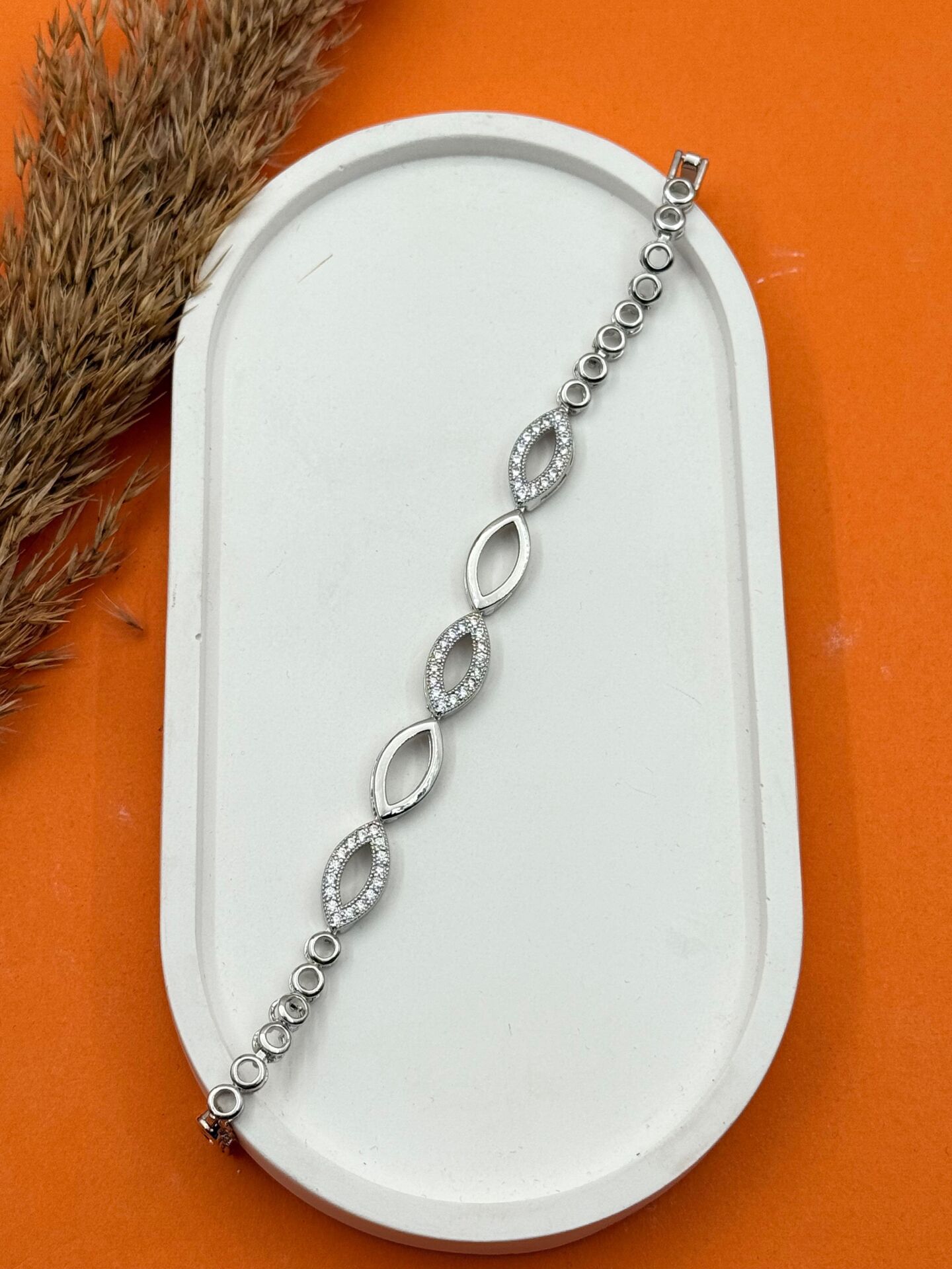 VIP Special Edition Bracelet // WRIST-5610