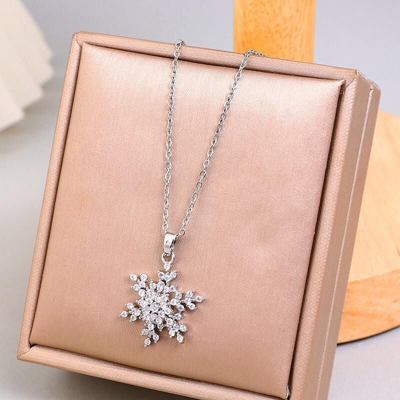 Steel Silver Spinning Snowflake Necklace