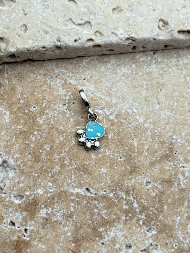 PNDR Charm // CHARM-926