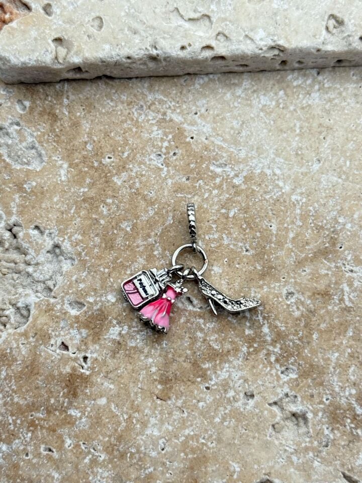 PNDR Charm // CHARM-929