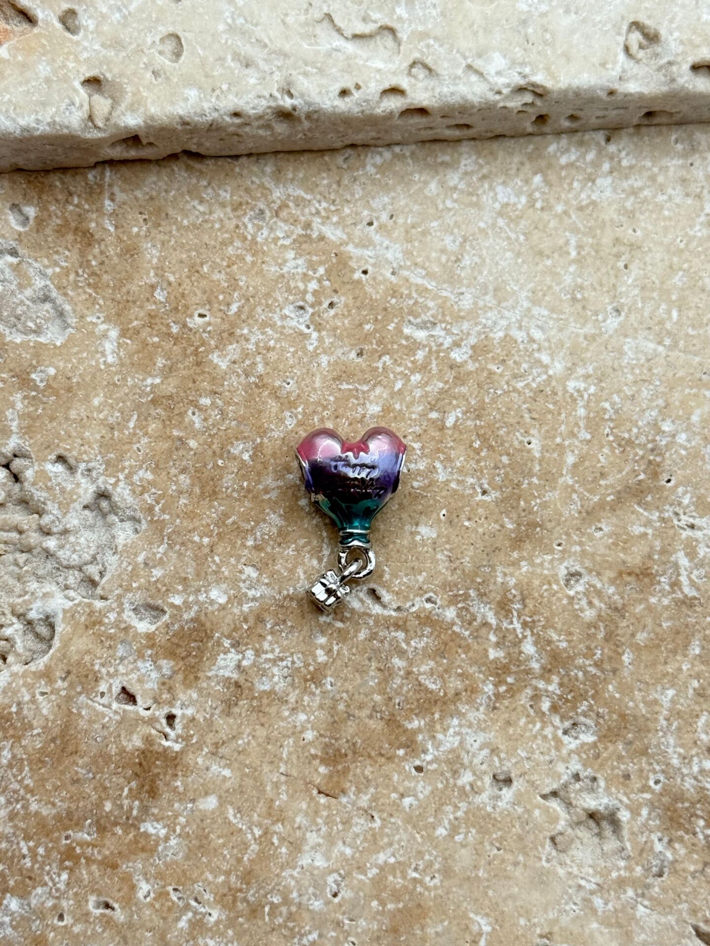 PNDR Charm // CHARM-932