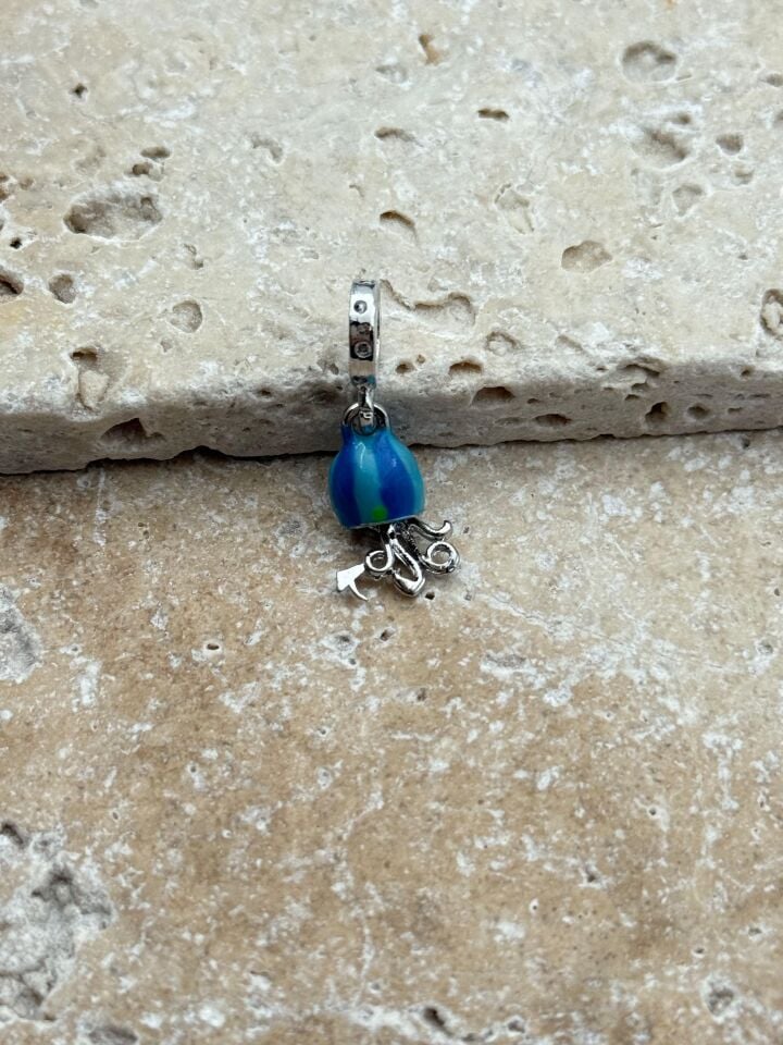 PNDR Charm // CHARM-934