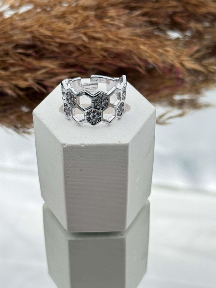 VIP Ring (Adjustable) // RING-1510