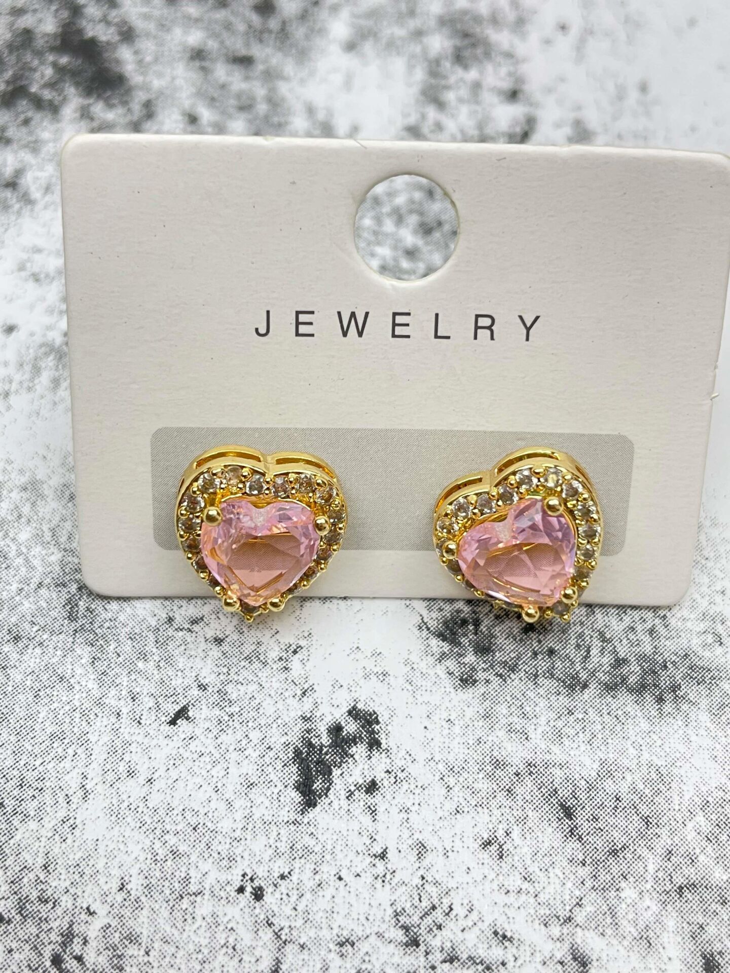 VIP Earring // K-ITH-981