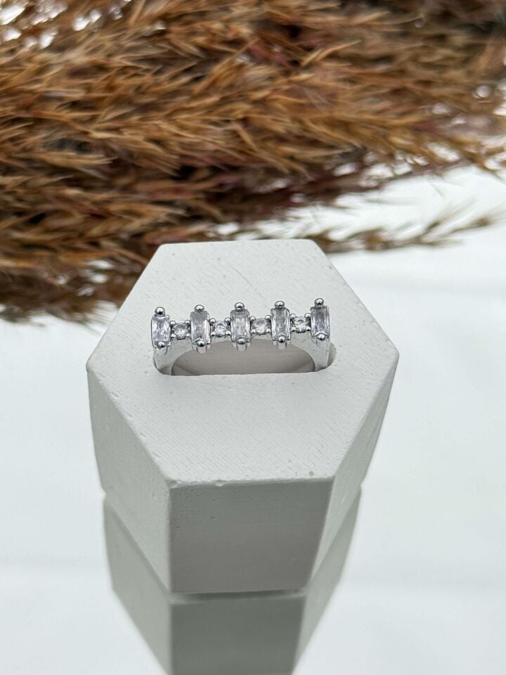 VIP Ring (Adjustable) // RING-1514