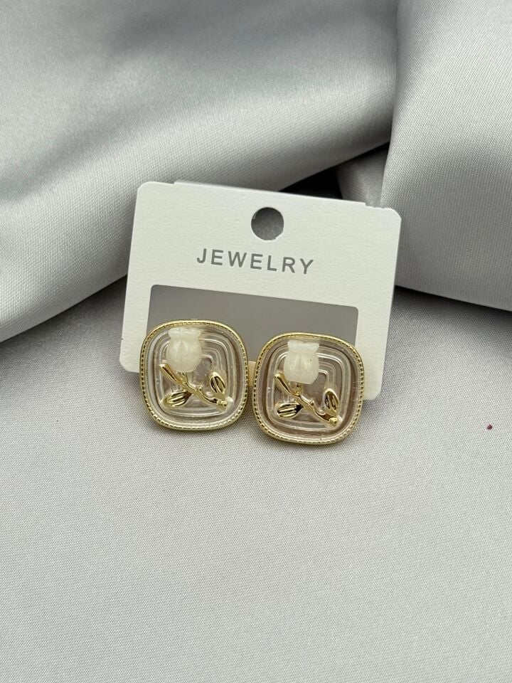 VIP Art Earring // IMPORT-3074