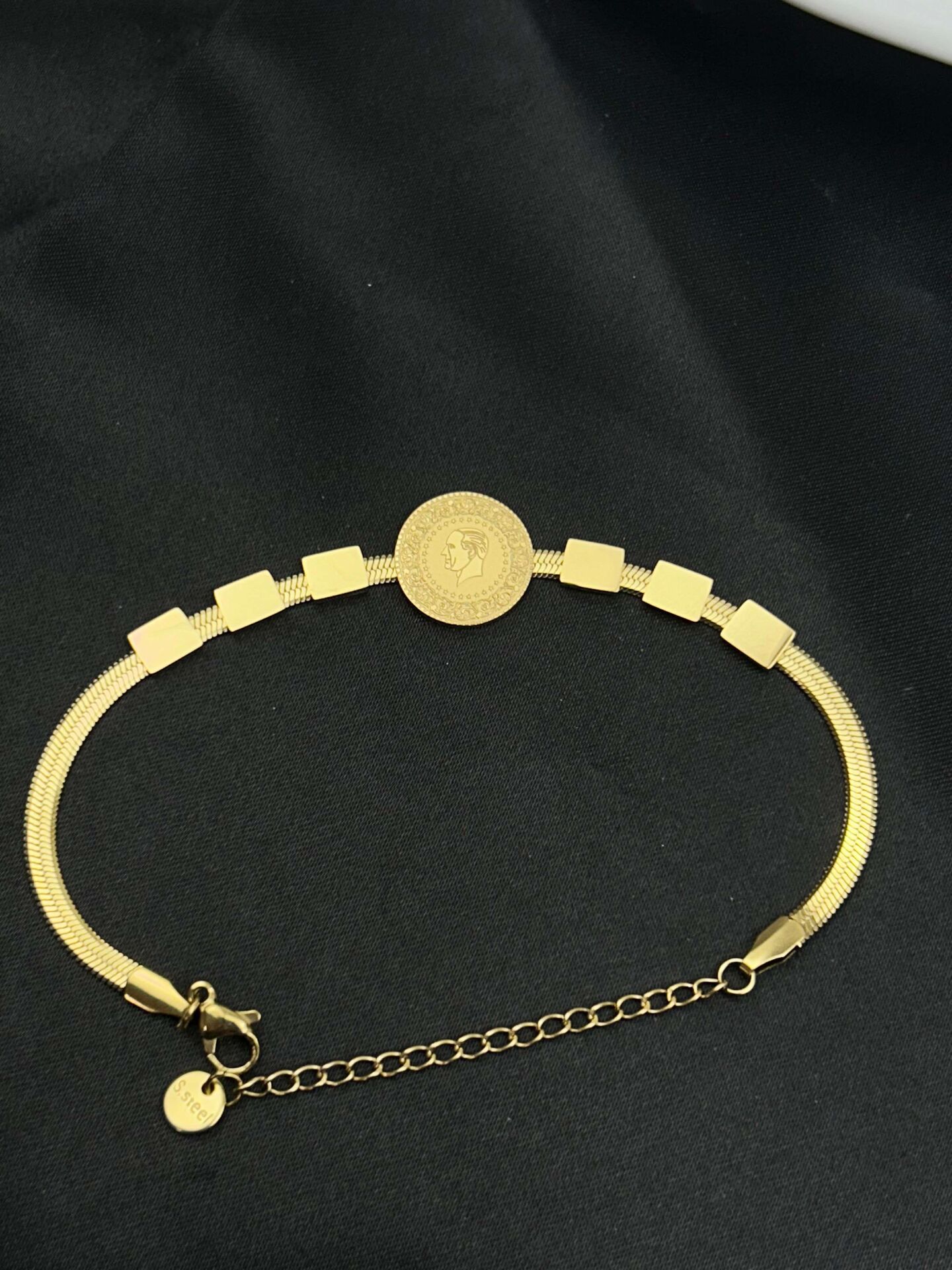 Çelik Bileklik // BILEK-3370