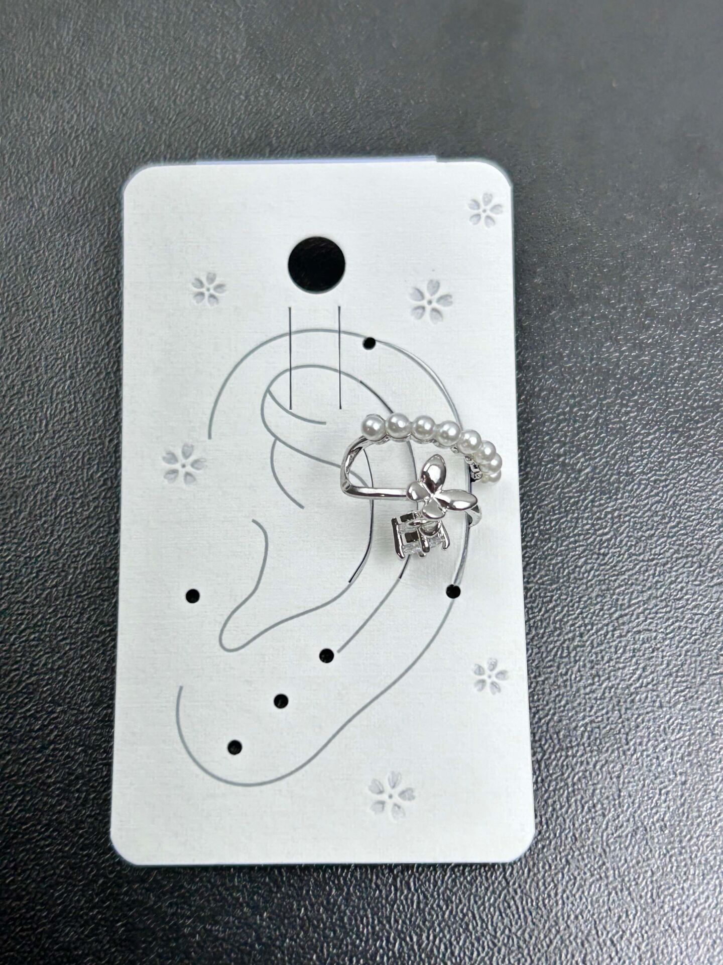 EARCUFF Kıkırdak Küpe // EAR-303